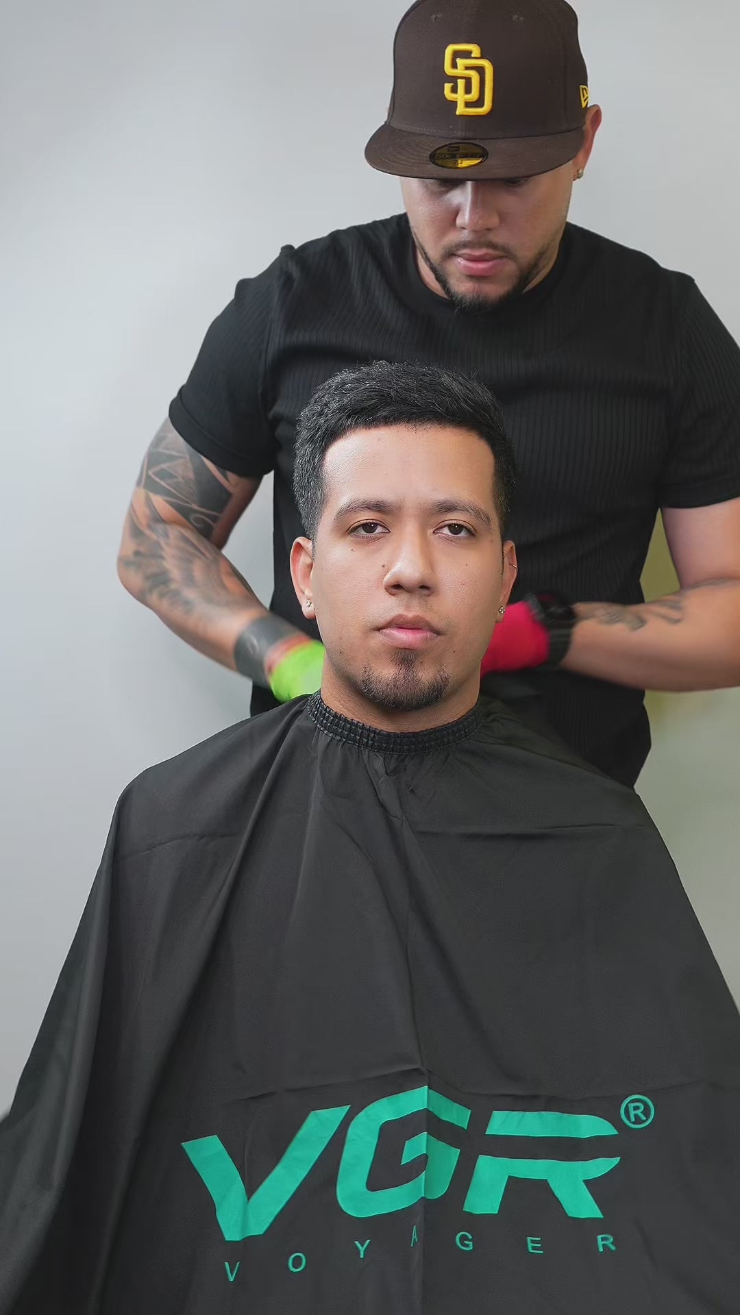 VGR V-883 S2 Professional Barber Combo 2-in-1 Motor Vector 🔥